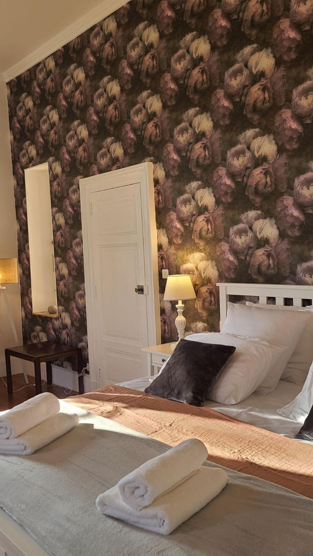 Le Manoir Du Moulin De Madame Bed & Breakfast Villeneuve-sur-Lot Room photo