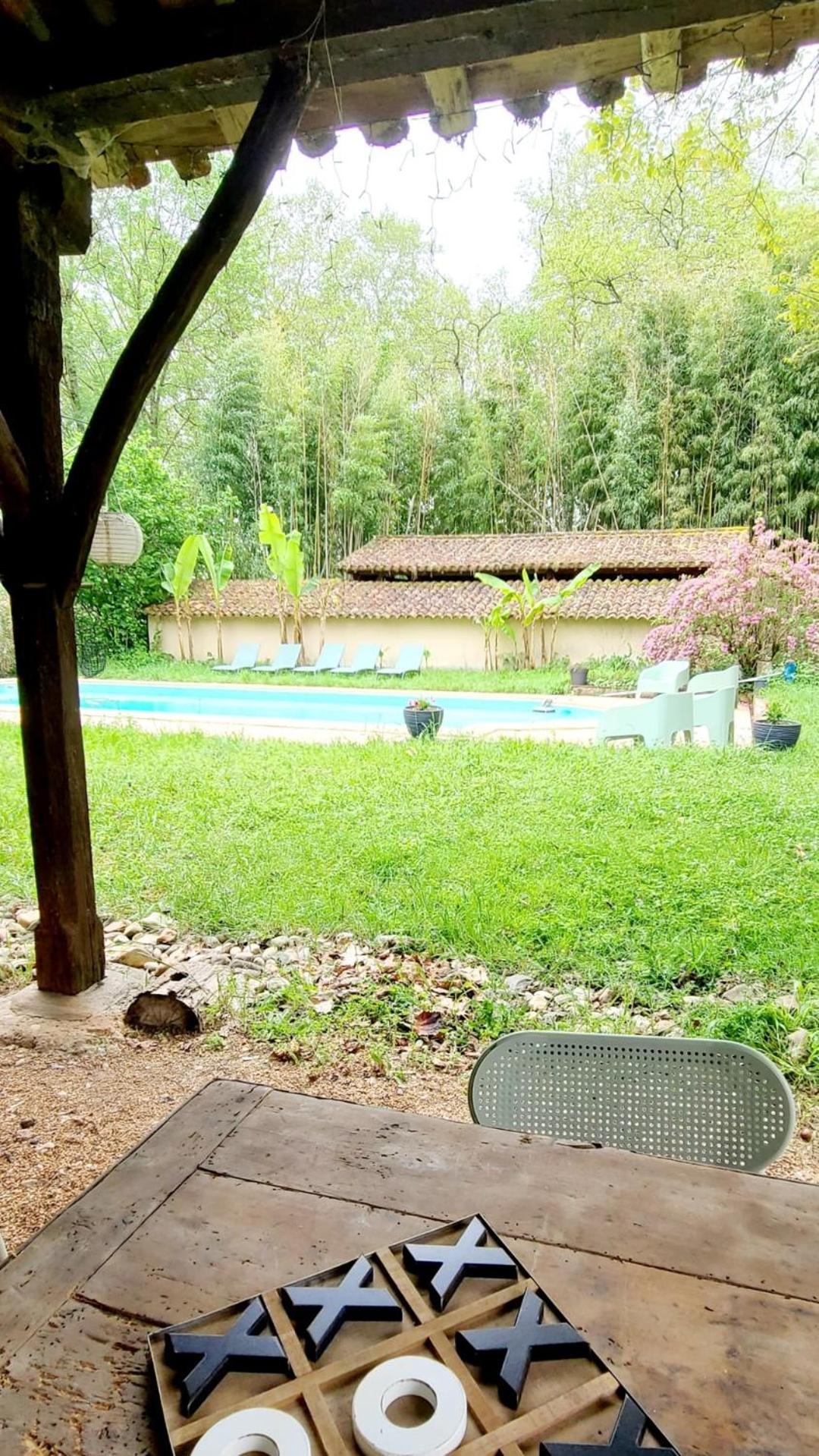 Le Manoir Du Moulin De Madame Bed & Breakfast Villeneuve-sur-Lot Exterior photo
